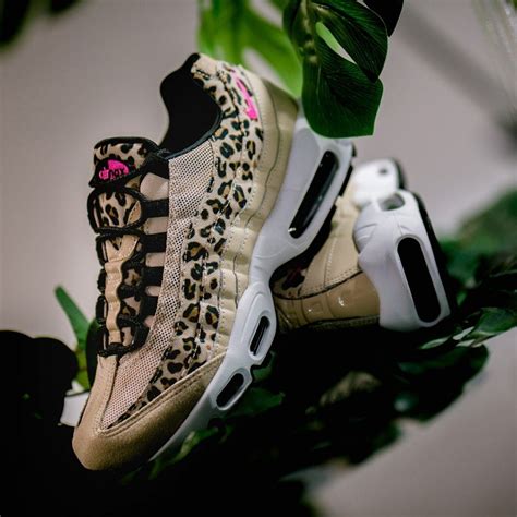 Nike Air Max leopard